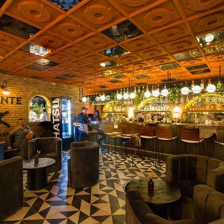 Hashtag 98 Hotel Medellín Dış mekan fotoğraf